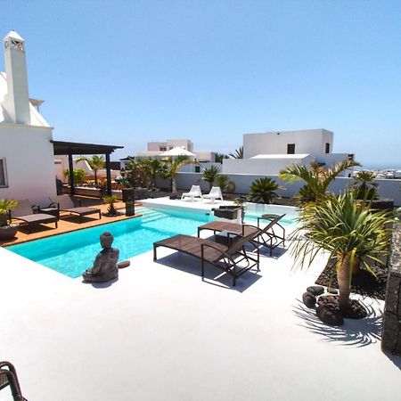 Villa Canis Tías Exterior foto